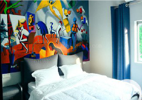 上蔡对于酒店的墙体彩绘而言更注重哪些方面？